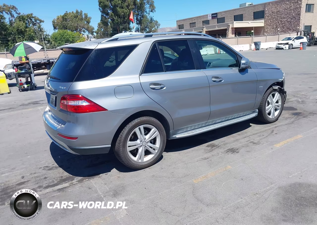 2012 Mercedes-Benz Ml 350 4Matic VIN:4JGDA5HB4CA002555 - 4