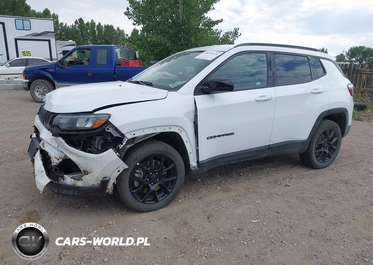 2025 Jeep Compass Latitude 4X4 VIN:3C4NJDBNXST618080 - 2