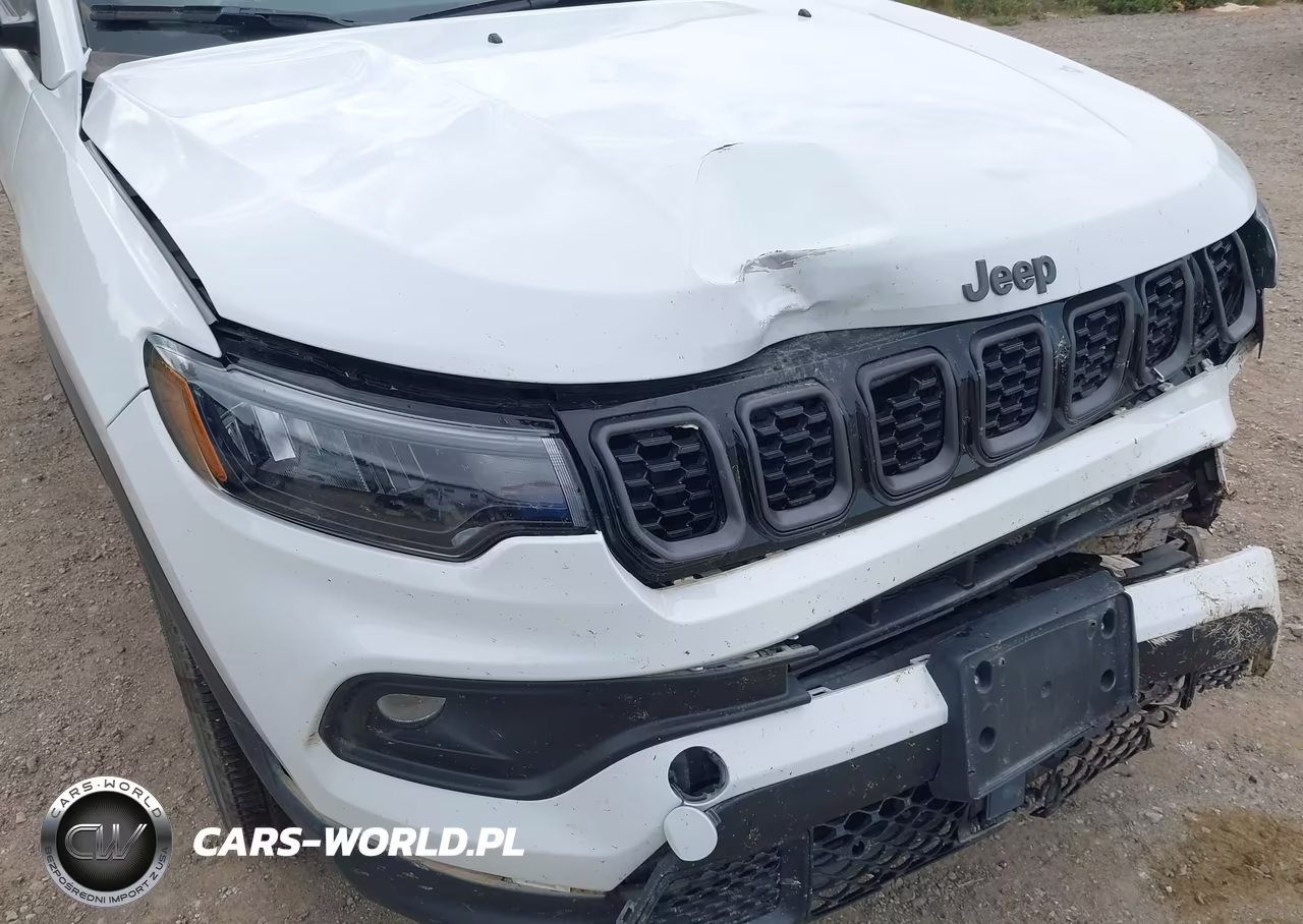 2025 Jeep Compass Latitude 4X4 VIN:3C4NJDBNXST618080 - 21