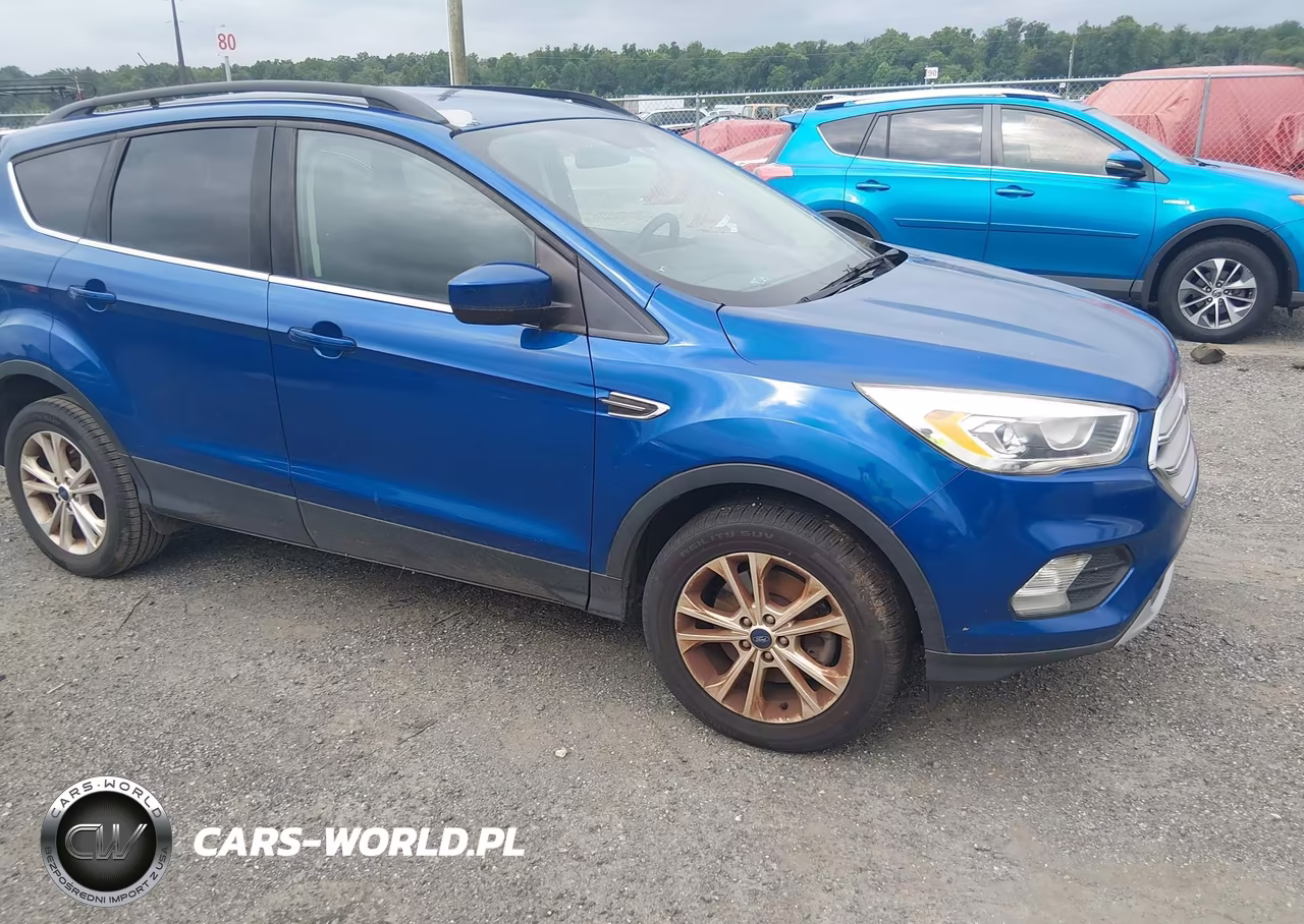 2017 Ford Escape Se VIN:1FMCU9GD2HUE83487 - 1