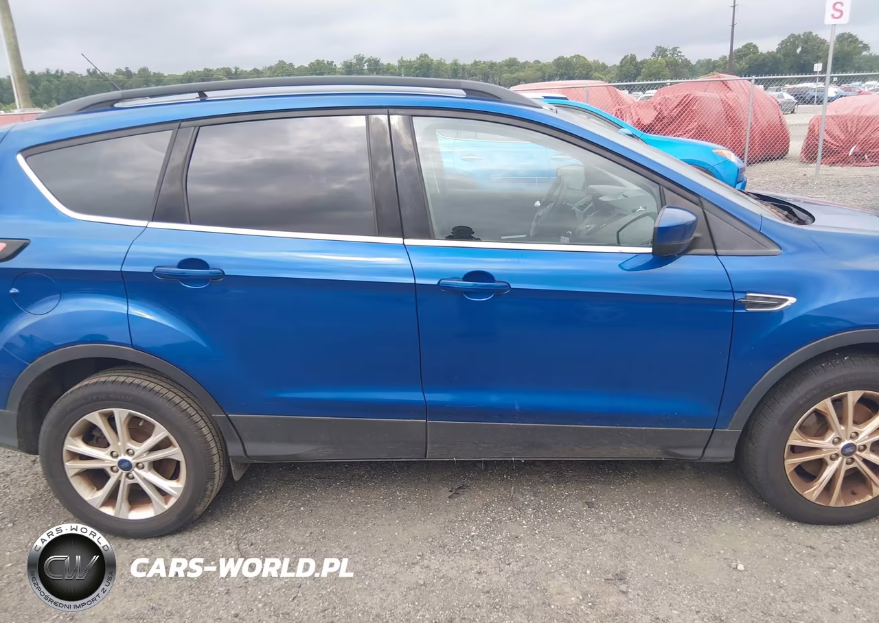 2017 Ford Escape Se VIN:1FMCU9GD2HUE83487 - 13