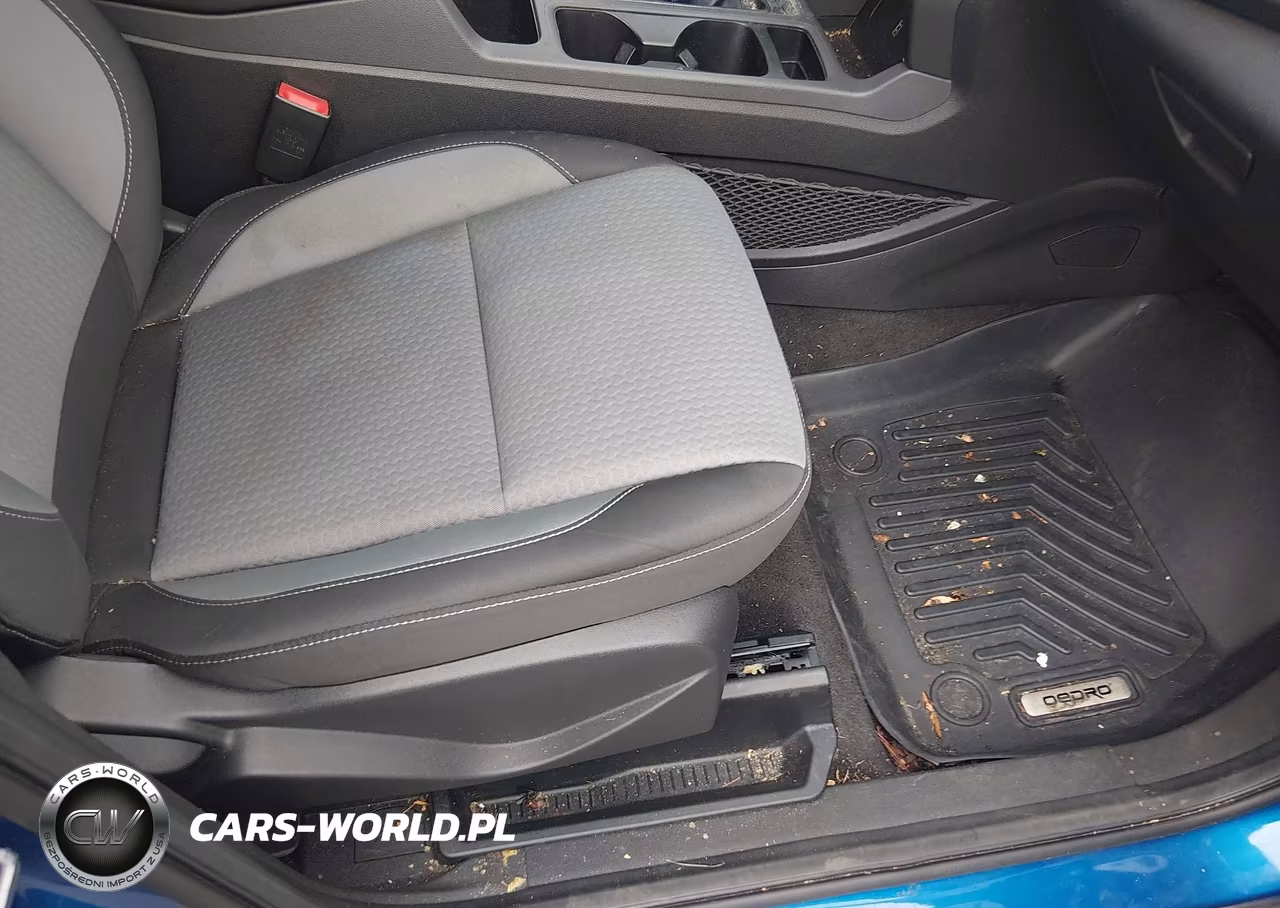 2017 Ford Escape Se VIN:1FMCU9GD2HUE83487 - 5
