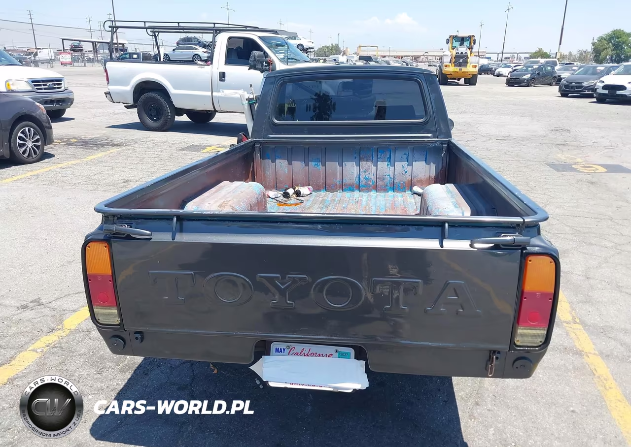 1976 Tyta Hilux VIN:RN28030822 - 16
