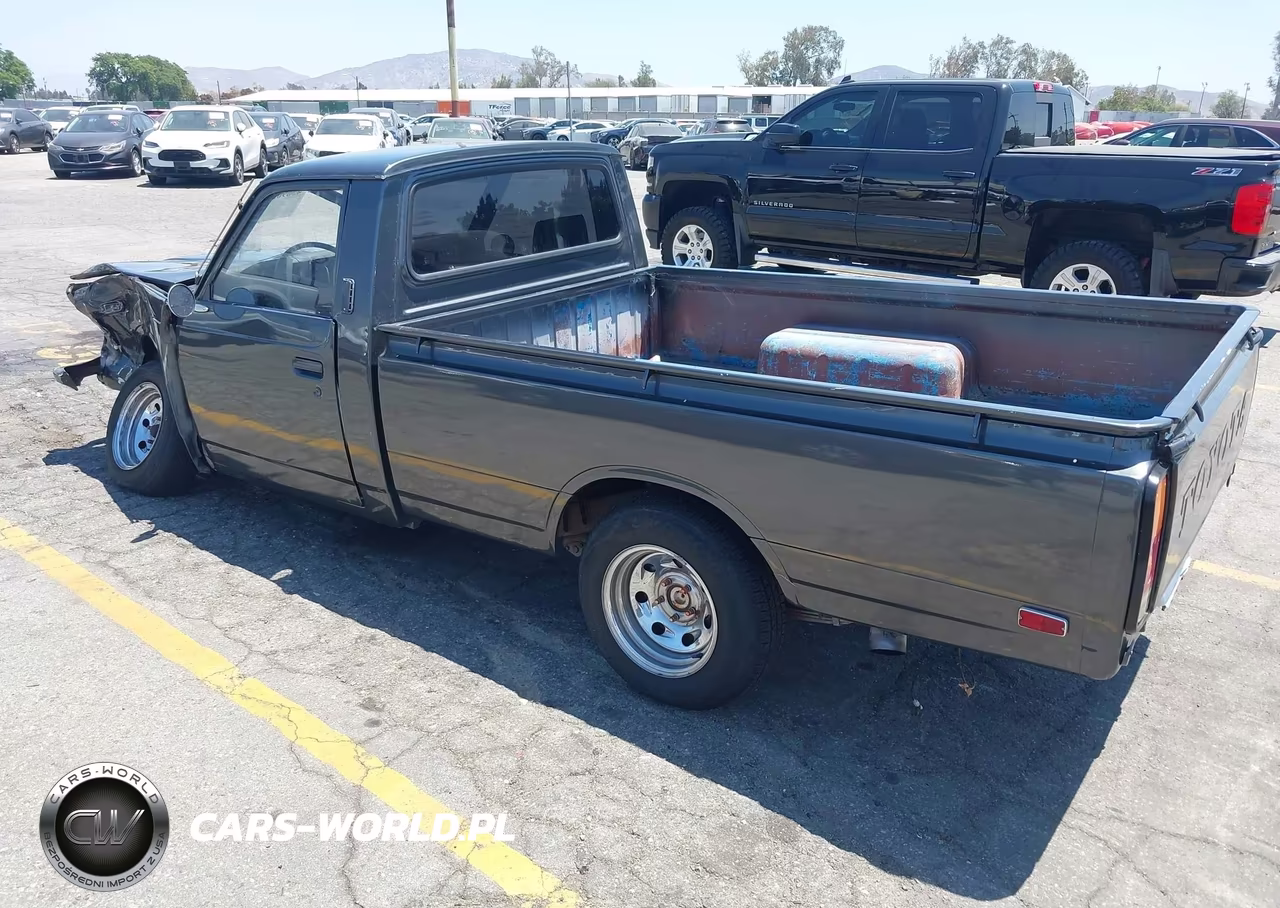 1976 Tyta Hilux VIN:RN28030822 - 3