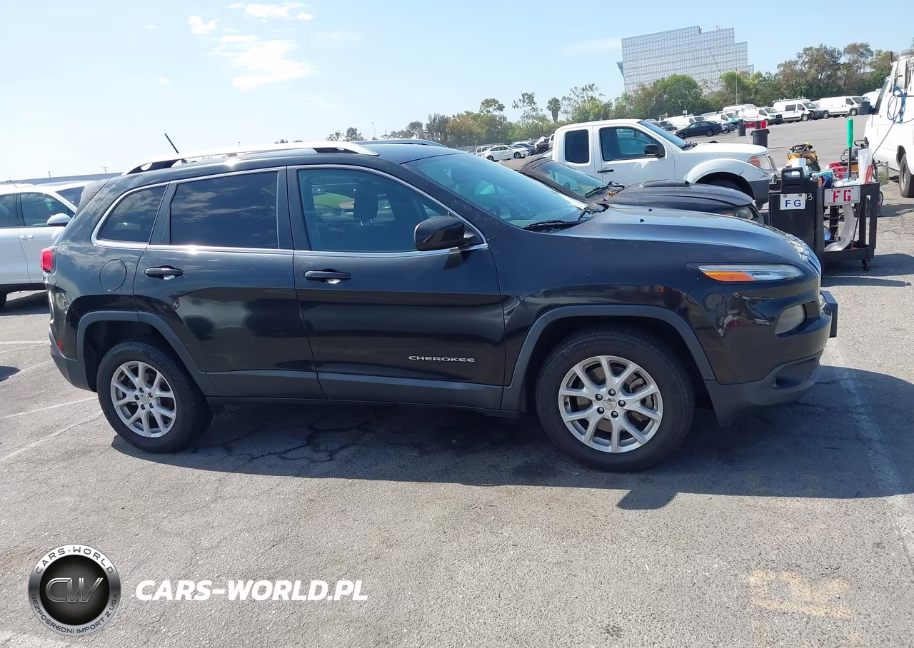 2016 Jeep Cherokee Latitude VIN:1C4PJLCB1GW291481 - 13