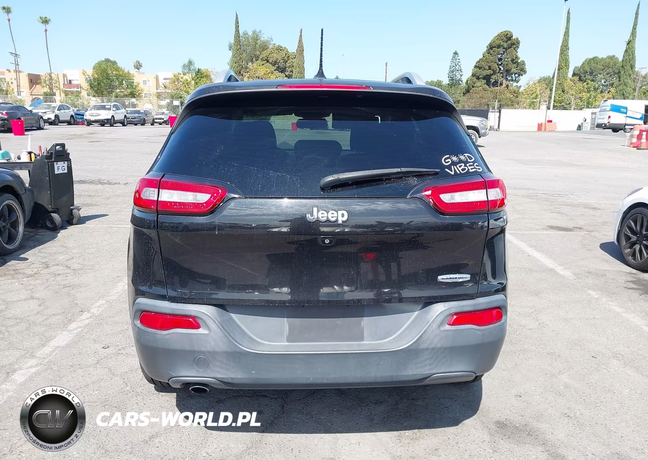 2016 Jeep Cherokee Latitude VIN:1C4PJLCB1GW291481 - 16