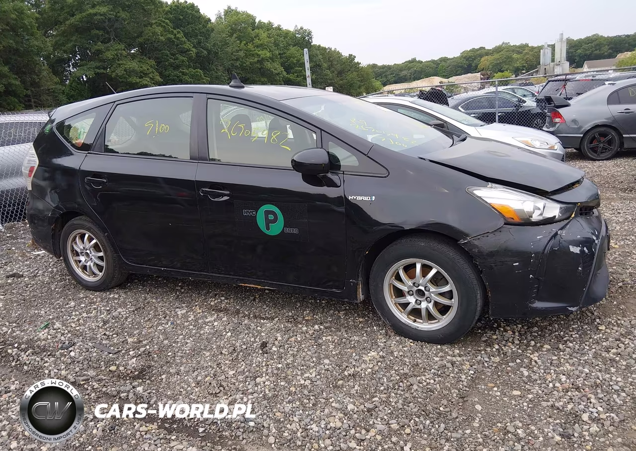 2015 Toyota Prius V Two VIN:JTDZN3EU1FJ033324 - 12