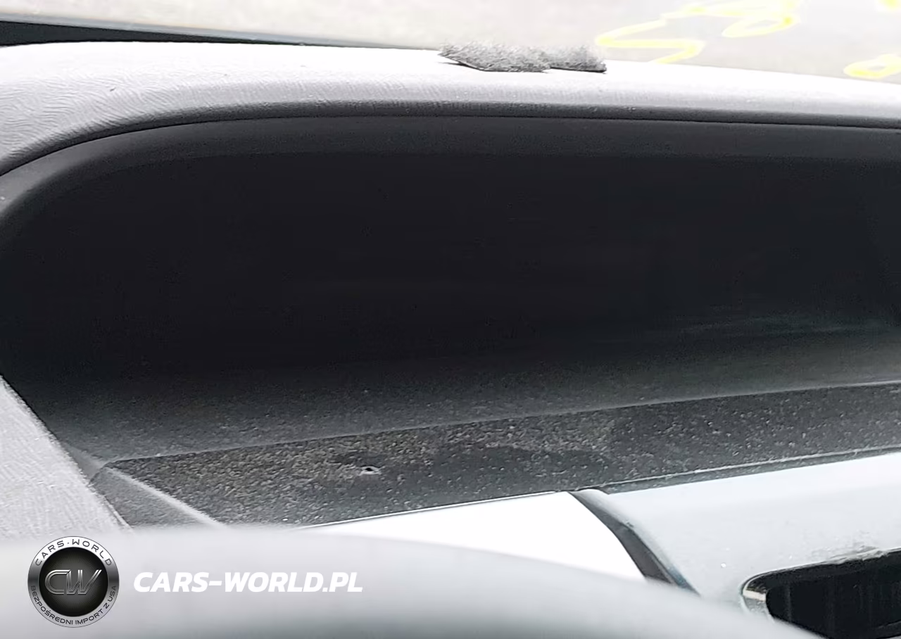 2015 Toyota Prius V Two VIN:JTDZN3EU1FJ033324 - 7