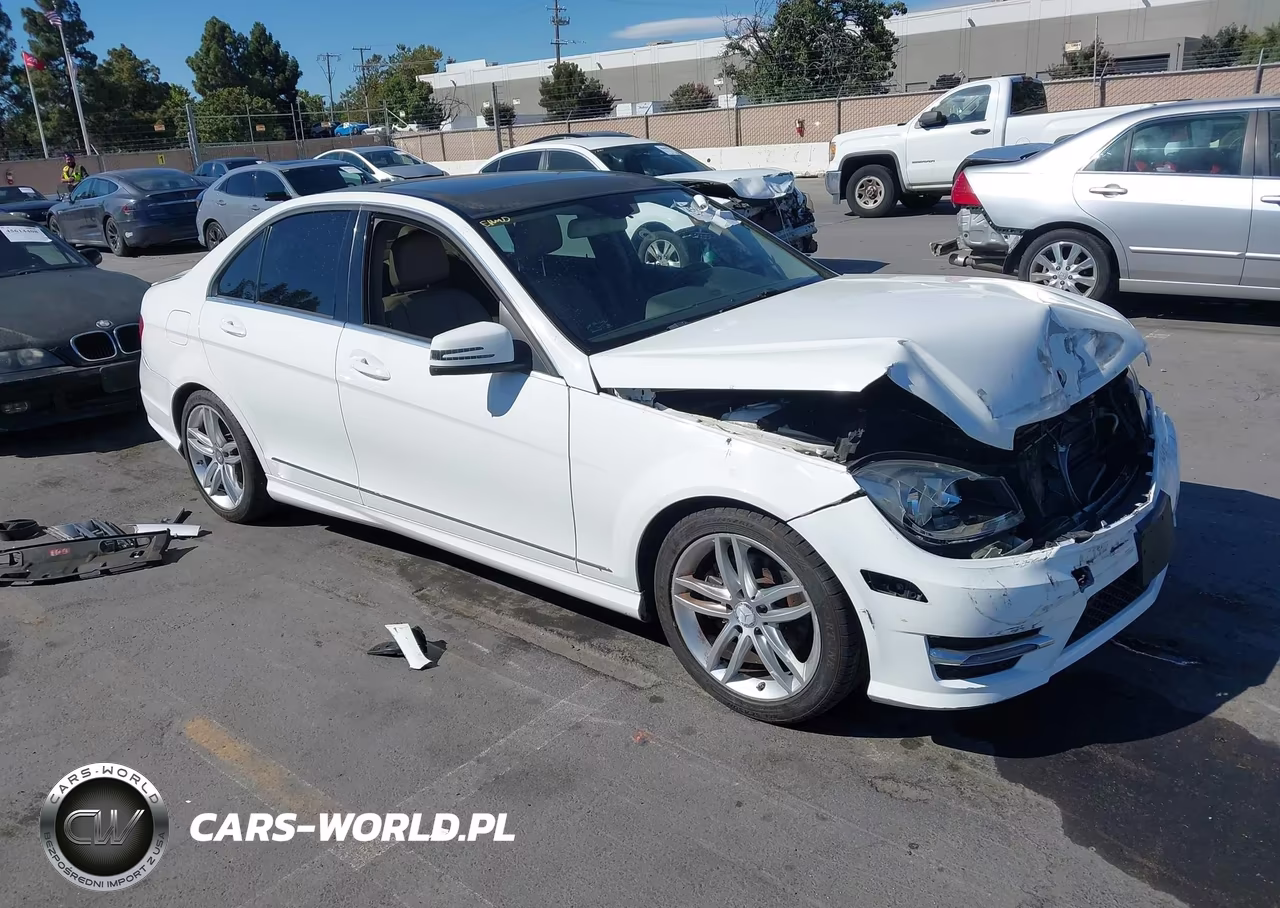 2013 Mercedes-Benz C 250 Sport