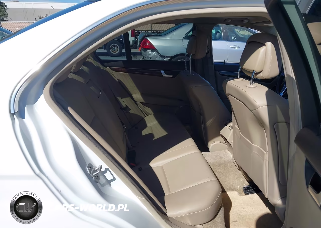 2013 Mercedes-Benz C 250 Sport VIN:WDDGF4HB3DR282376 - 8