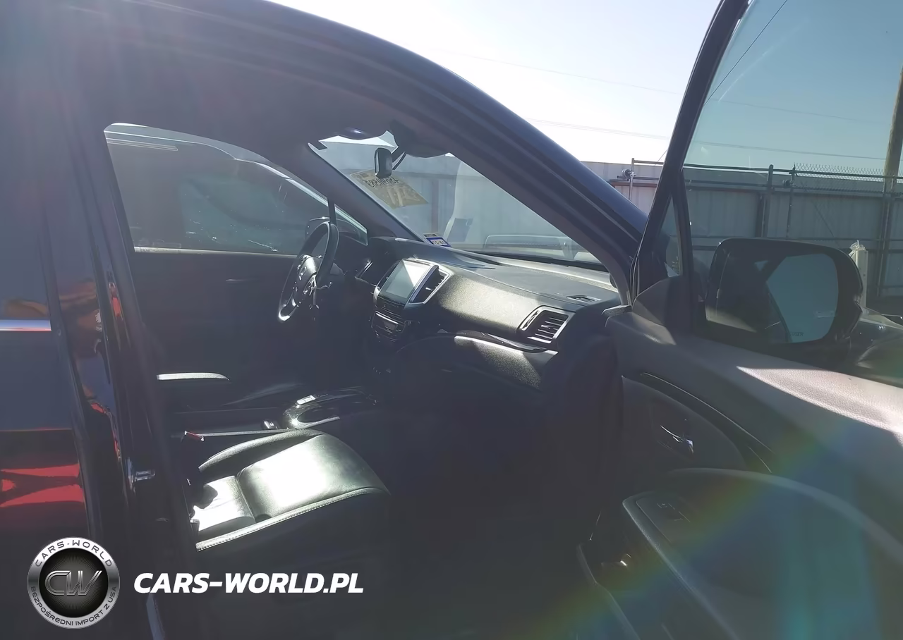 2016 Honda Pilot Touring VIN:5FNYF5H99GB044060 - 5