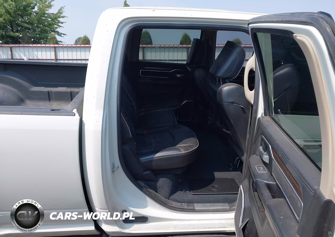 2022 Ram 3500 Laramie 4X4 8' Box VIN:3C63R3JL1NG242531 - 8