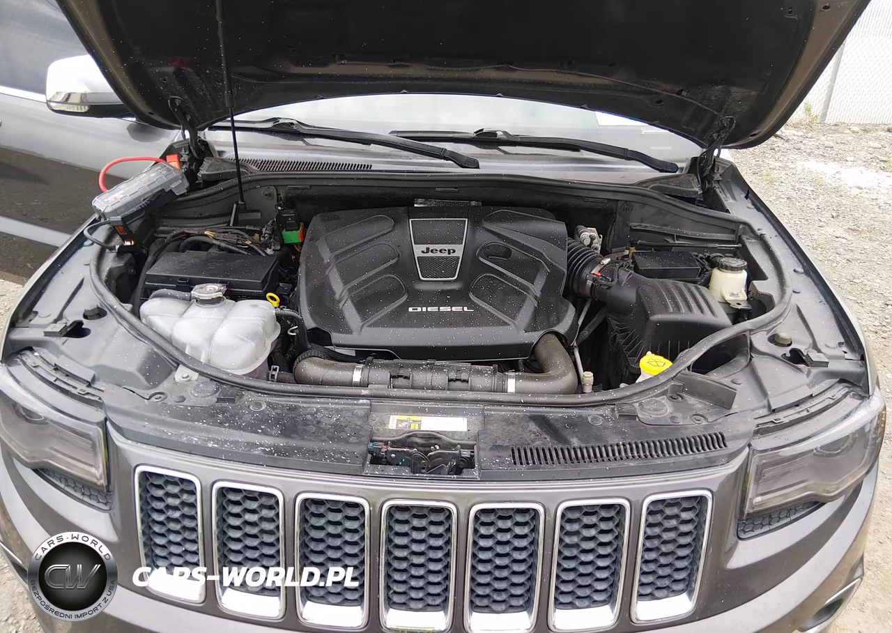 2015 Jeep Grand Cherokee Overland VIN:1C4RJFCM5FC242148 - 10