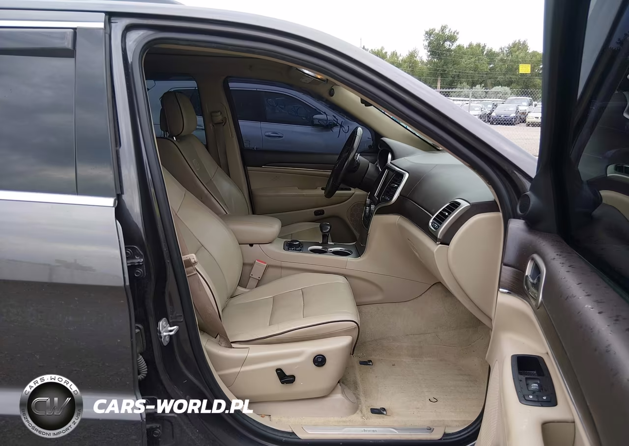 2015 Jeep Grand Cherokee Overland VIN:1C4RJFCM5FC242148 - 5