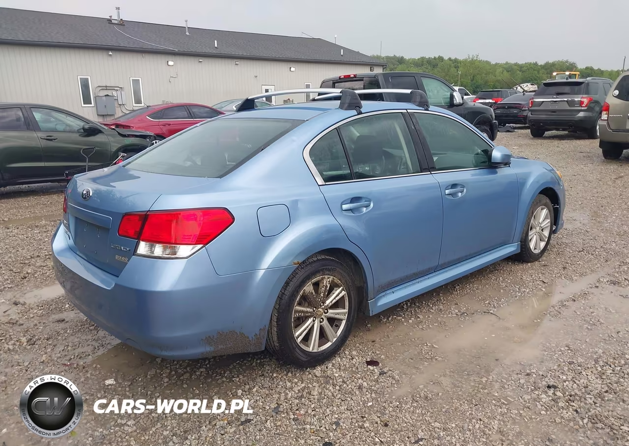 2012 Subaru Legacy 2.5I VIN:4S3BMBA6XC3008184 - 4