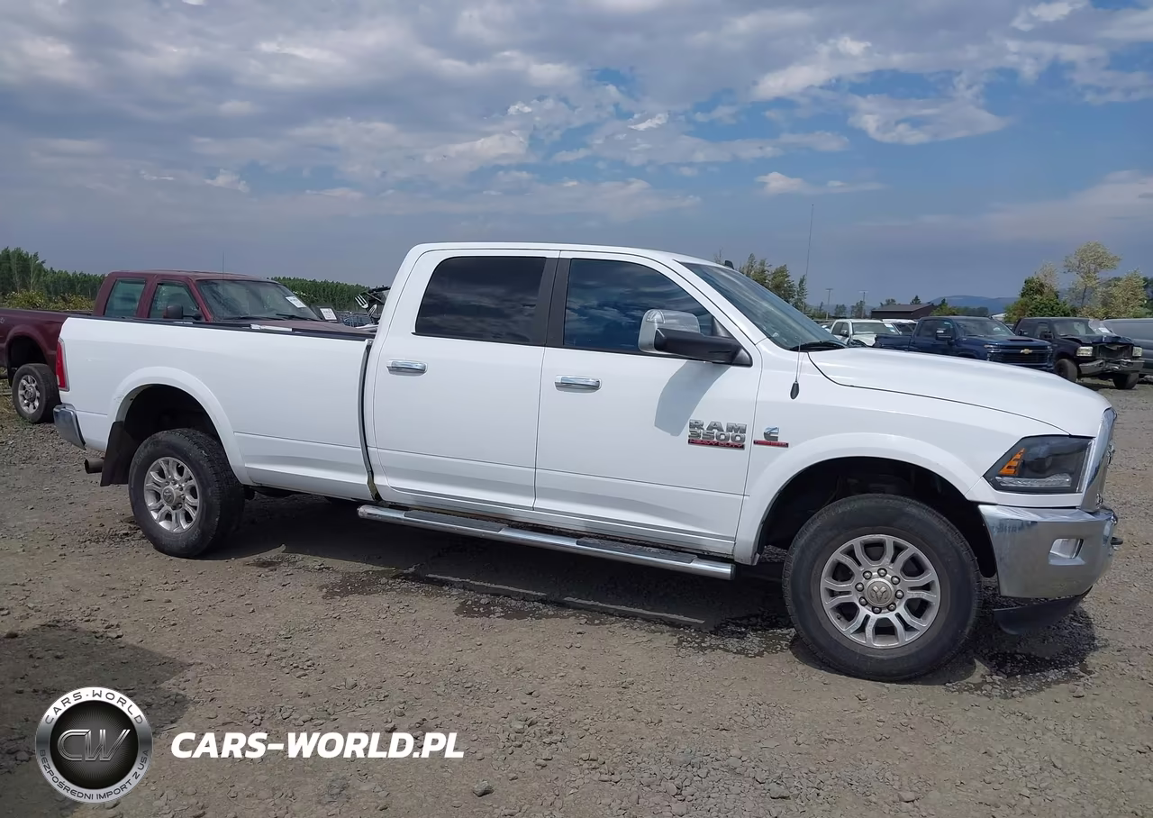 2015 Ram 3500 Laramie VIN:3C63R3JL8FG504272 - 13