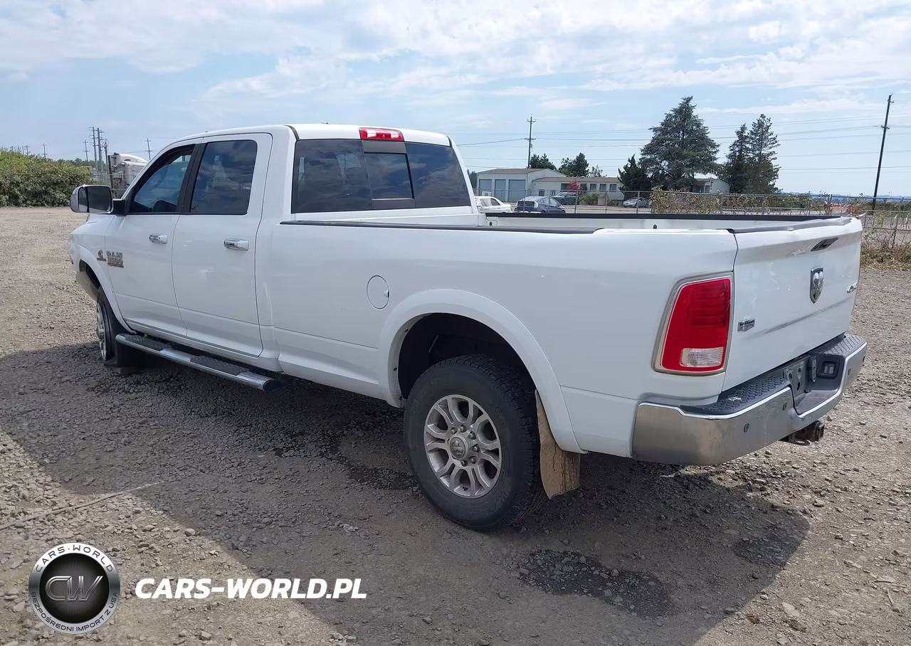 2015 Ram 3500 Laramie VIN:3C63R3JL8FG504272 - 3