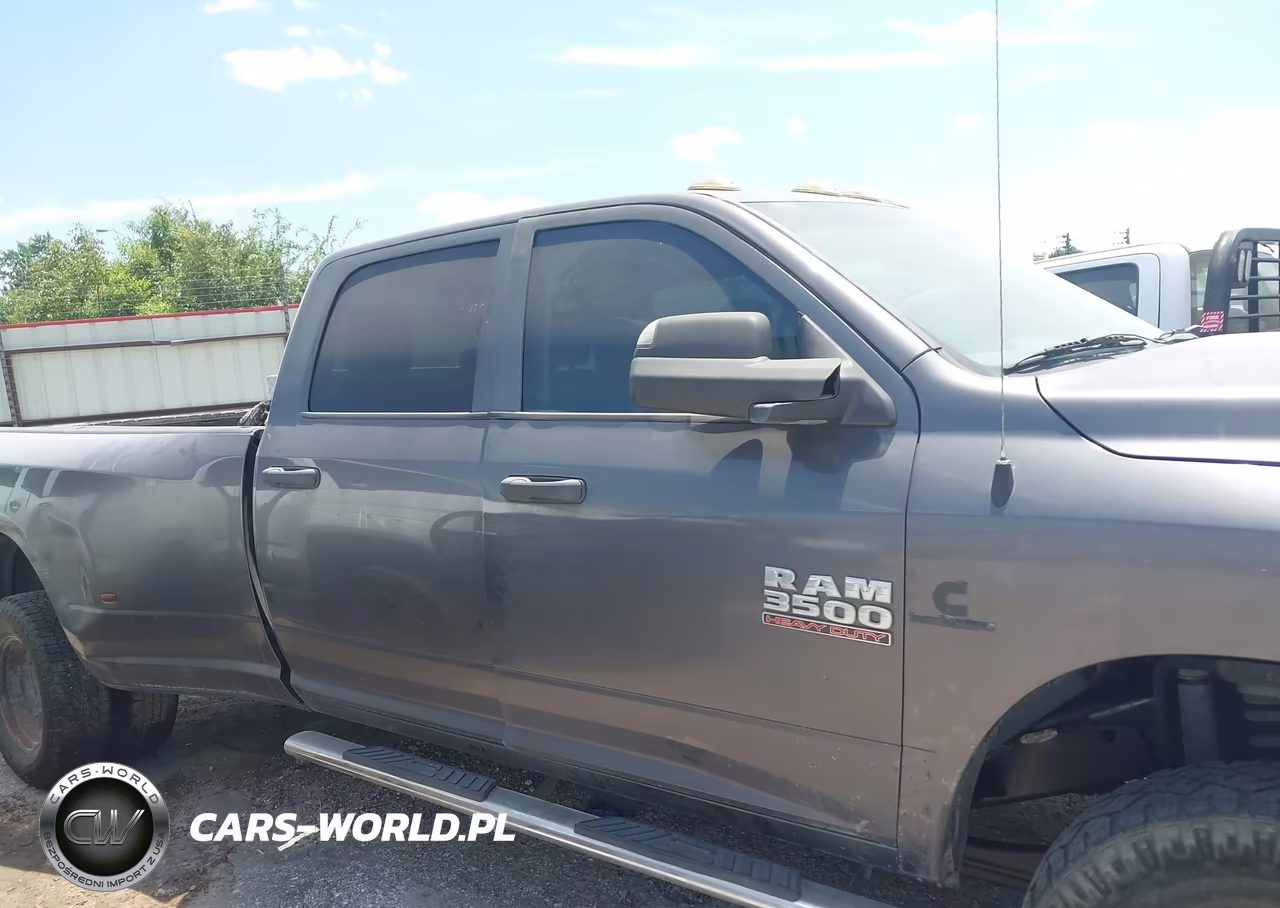 2015 Ram 3500 Tradesman VIN:3C63RRGL5FG613203 - 13