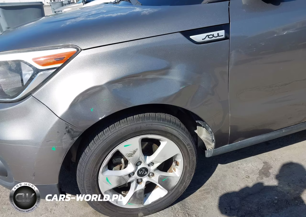 2017 Kia Soul VIN:KNDJN2A28H7437300 - 6