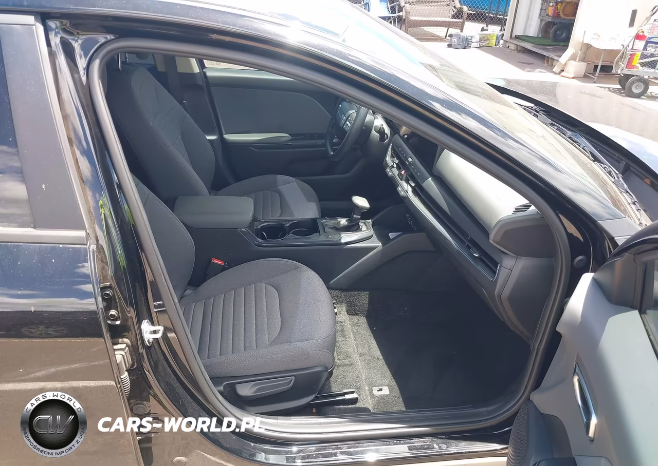 2025 Kia K4 Ex VIN:3KPFU4DE2SE240558 - 5