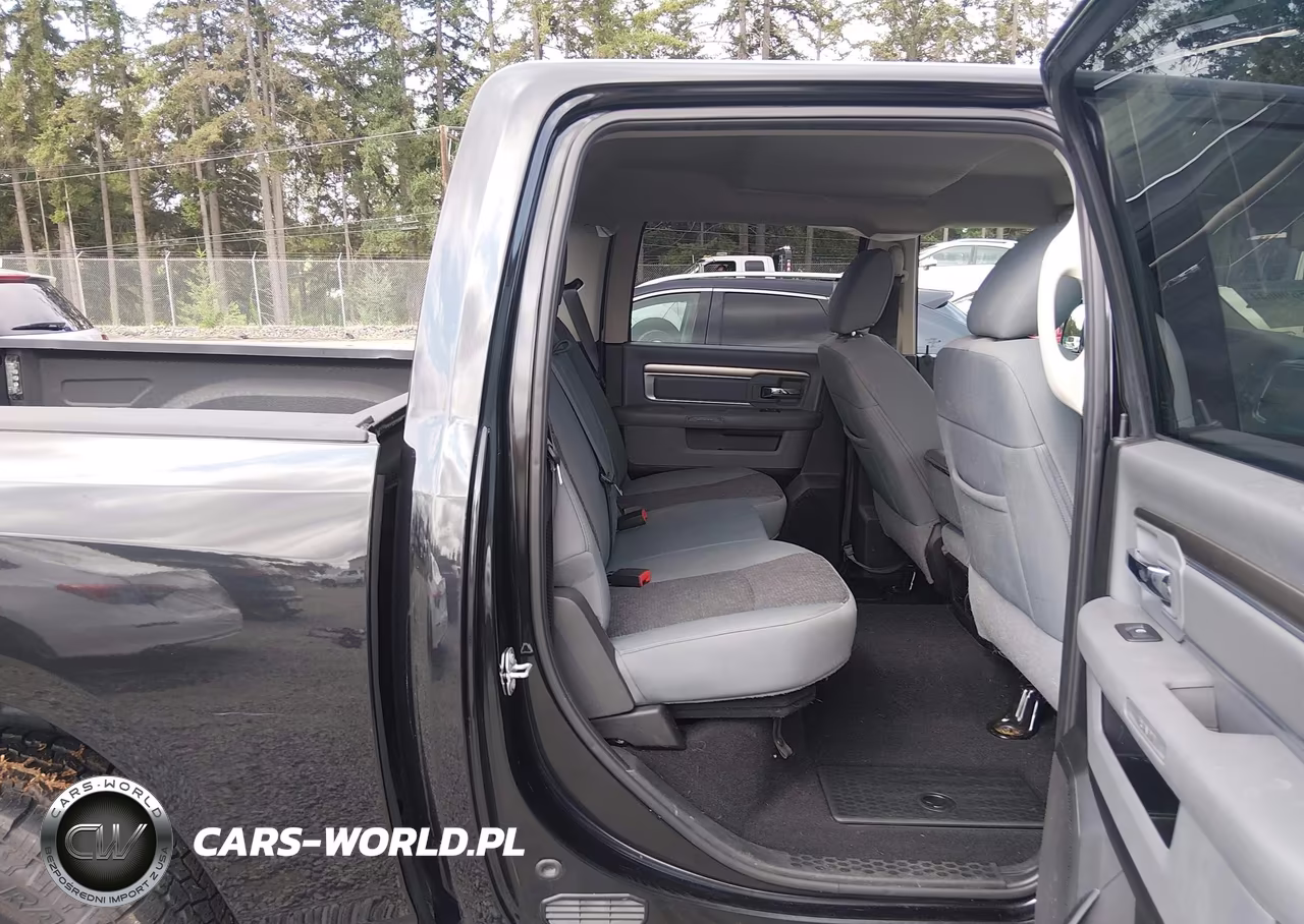 2018 Ram 1500 Big Horn 4X4 5'7 Box VIN:1C6RR7LM0JS353243 - 19