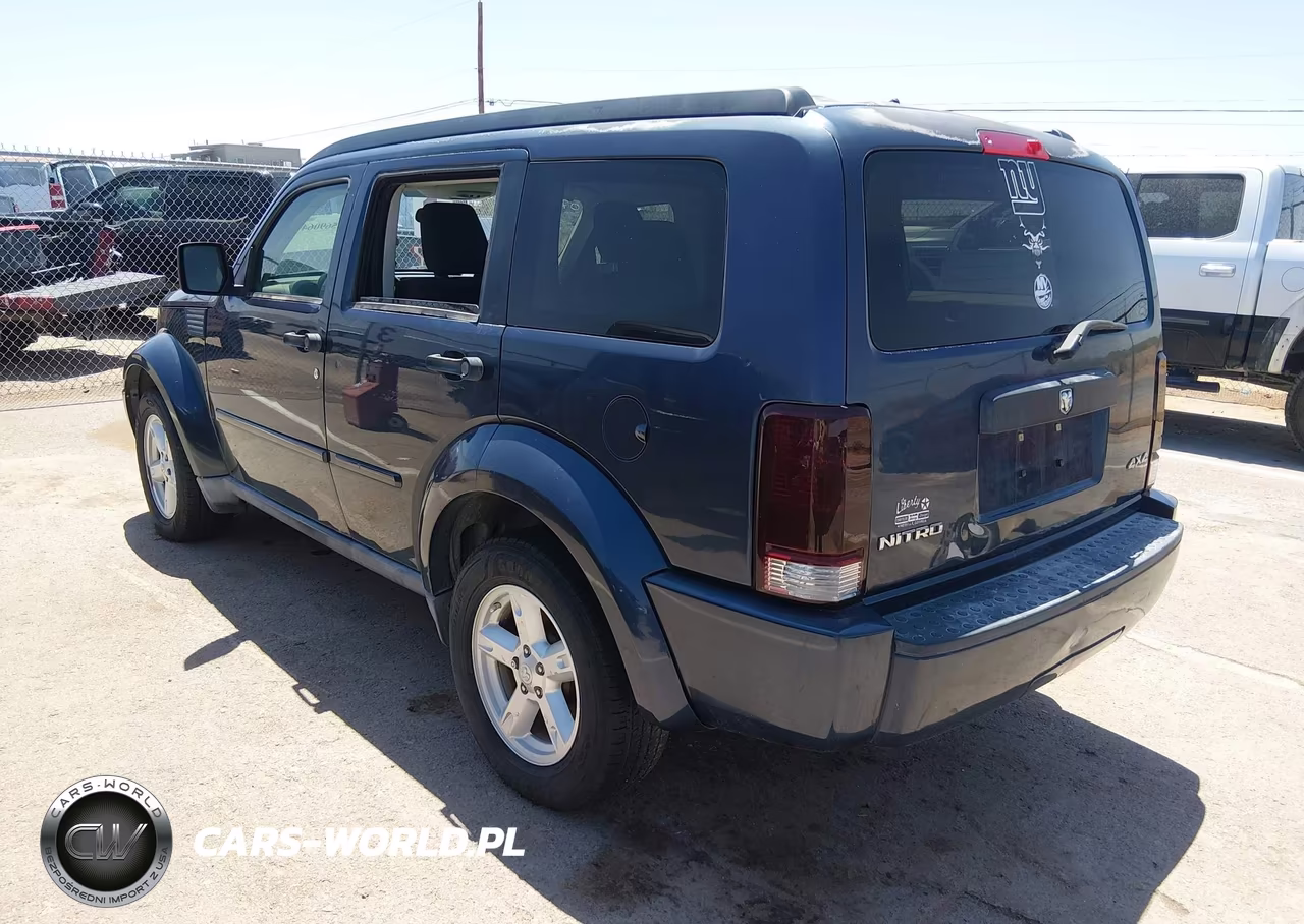 2008 Dodge Nitro Sxt VIN:1D8GU28KX8W197418 - 3