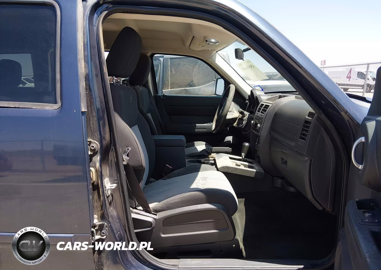 2008 Dodge Nitro Sxt VIN:1D8GU28KX8W197418 - 5