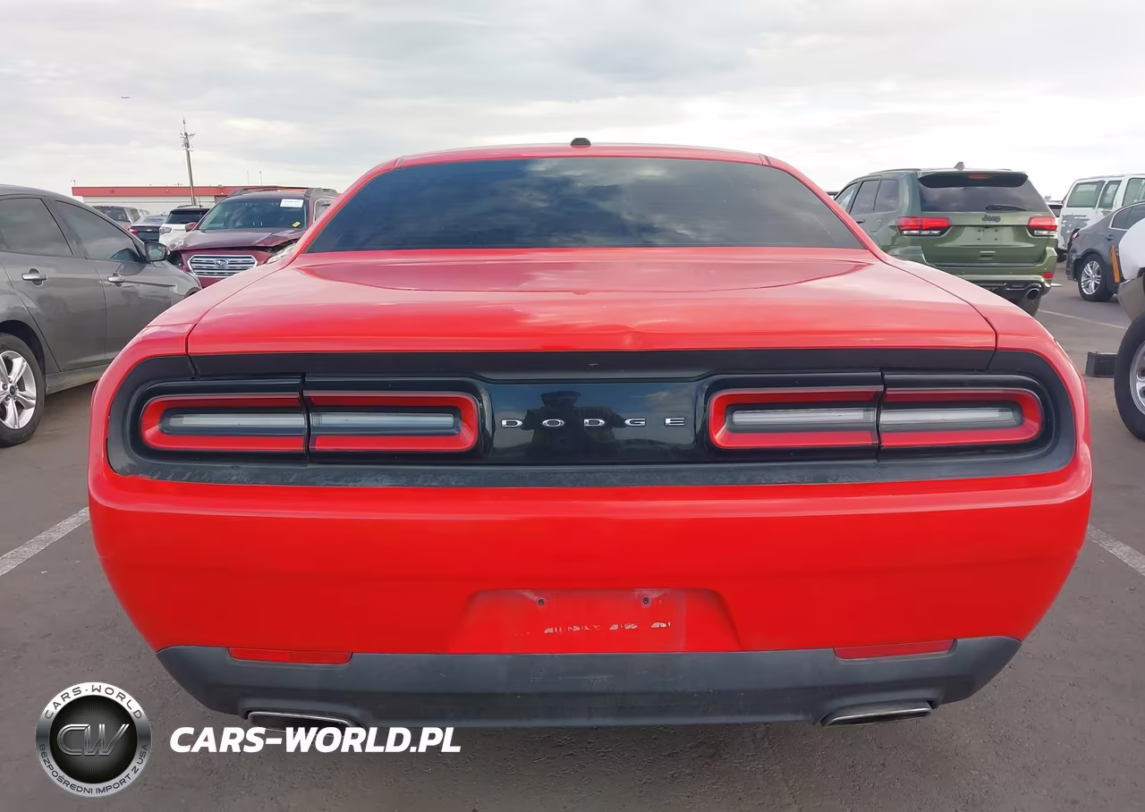 2015 Dodge Challenger Sxt VIN:2C3CDZAG9FH869092 - 17
