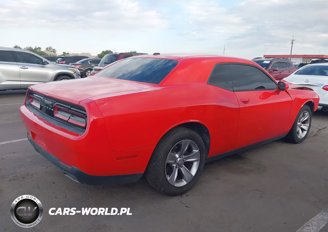 2015 Dodge Challenger Sxt VIN:2C3CDZAG9FH869092 - 4