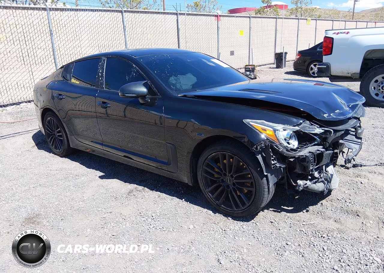 2018 Kia Stinger VIN:KNAE15LA7J6015353 - 1