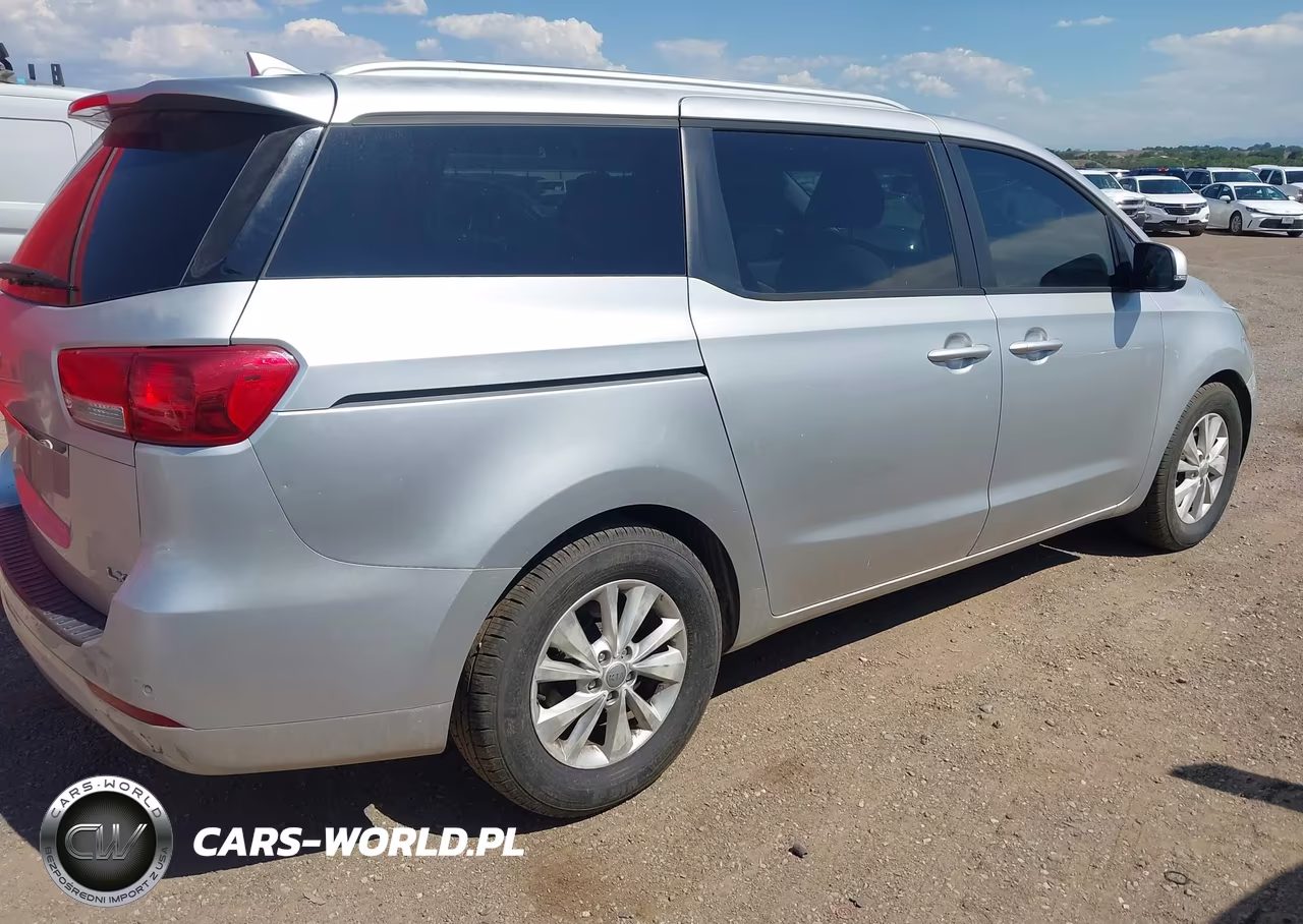 2016 Kia Sedona Lx VIN:KNDMB5C13G6090376 - 4