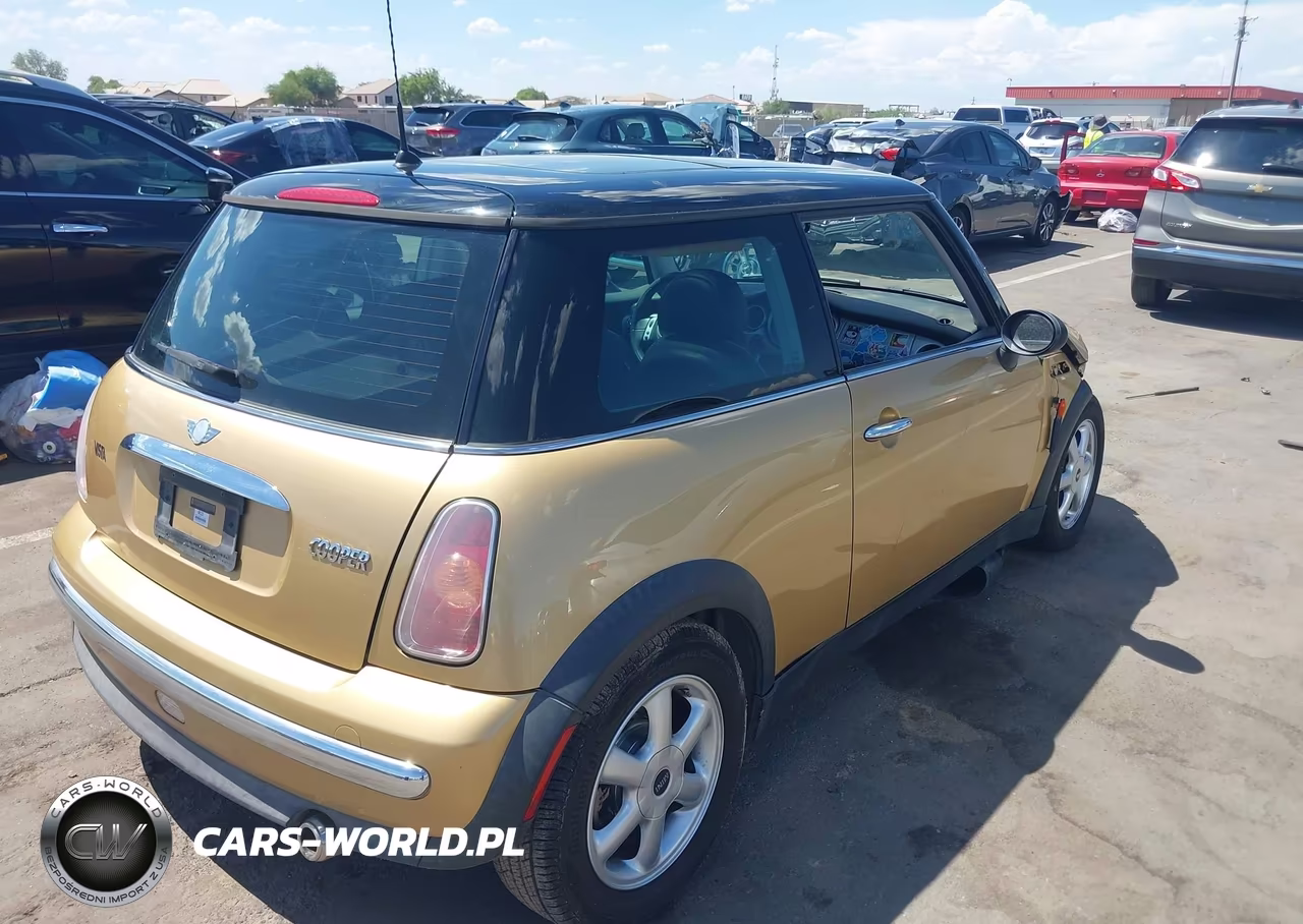 2004 Mini Cooper VIN:WMWRC33484TJ56237 - 4