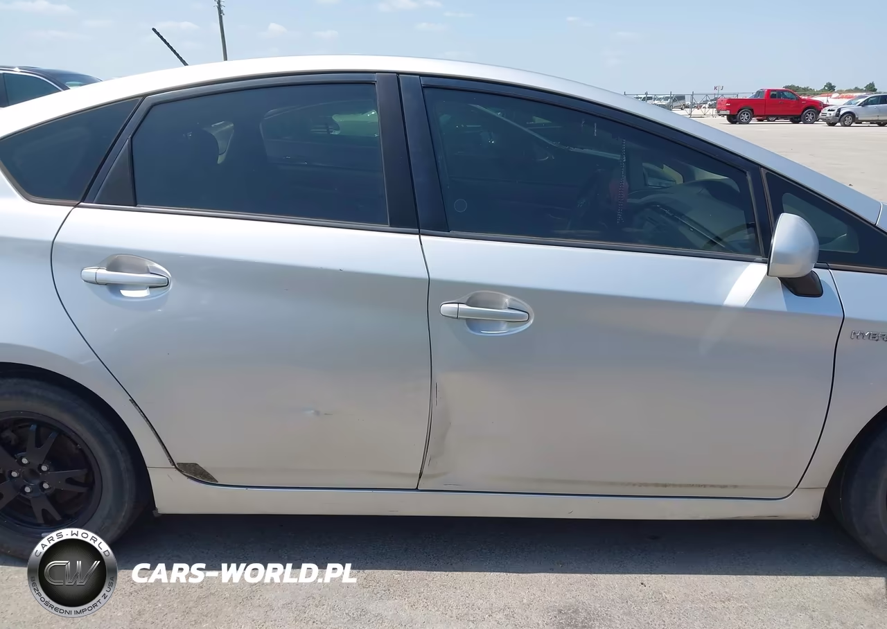 2012 Toyota Prius Three VIN:JTDKN3DU9C1614892 - 13