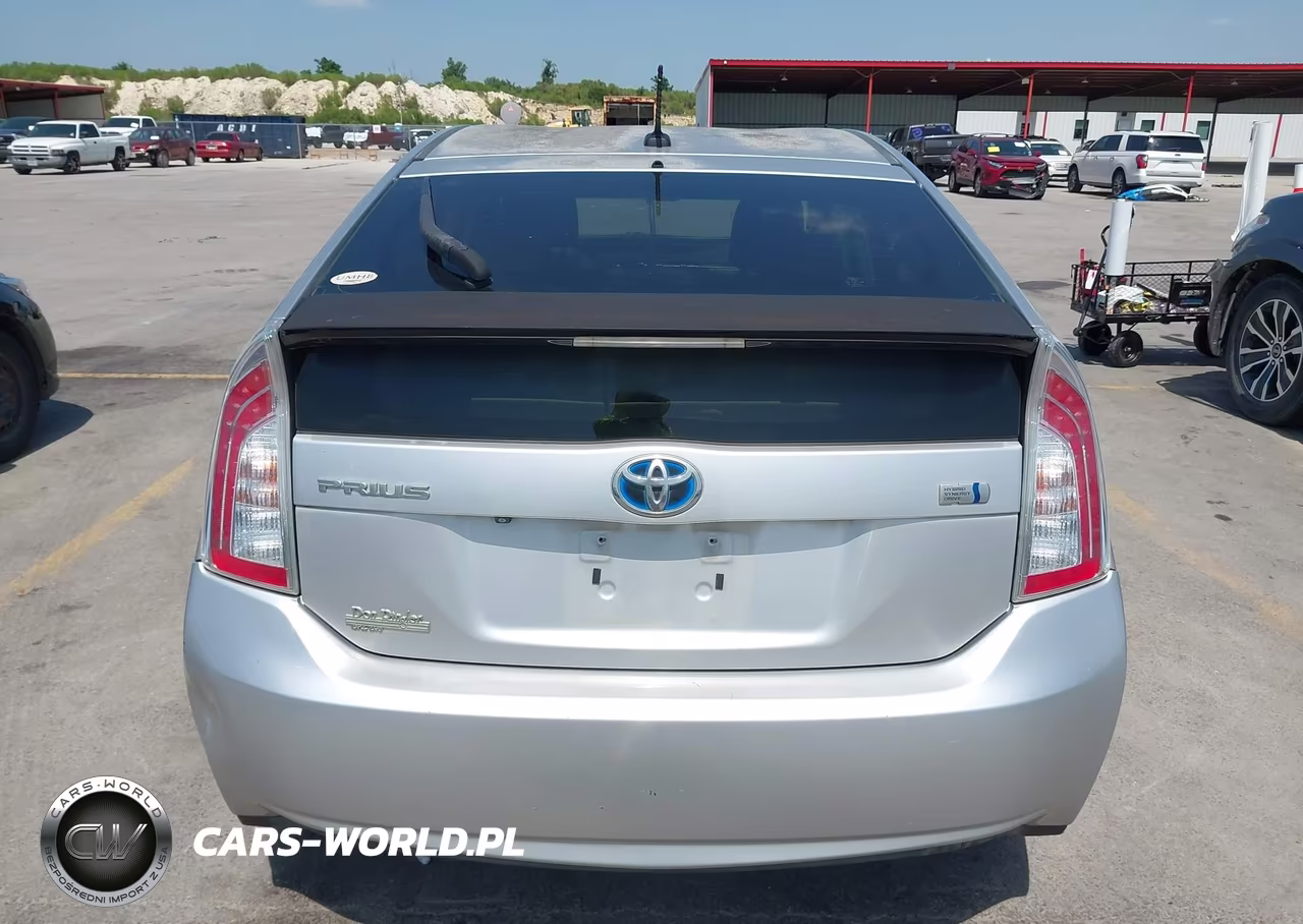 2012 Toyota Prius Three VIN:JTDKN3DU9C1614892 - 16