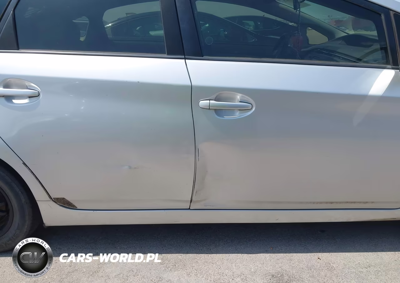 2012 Toyota Prius Three VIN:JTDKN3DU9C1614892 - 17