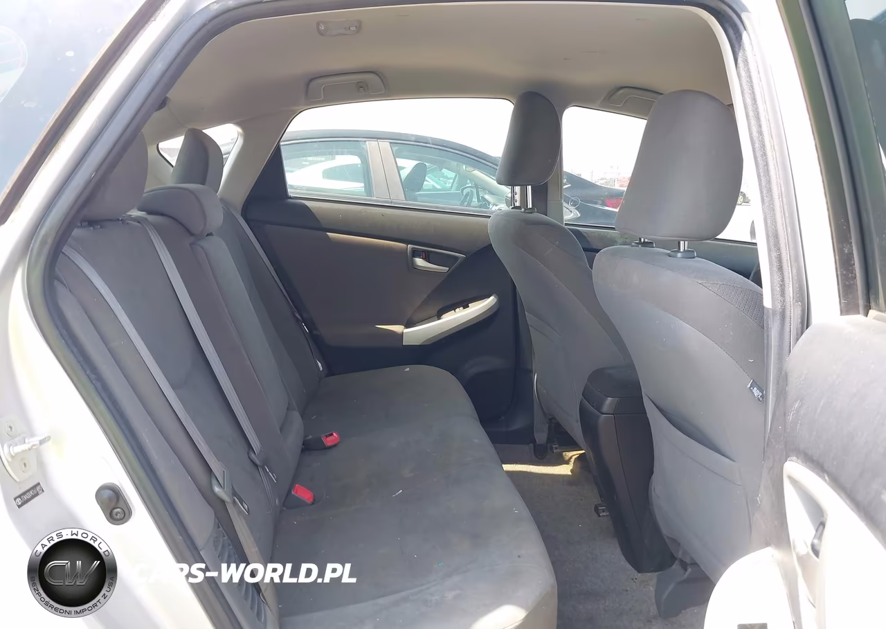2012 Toyota Prius Three VIN:JTDKN3DU9C1614892 - 8