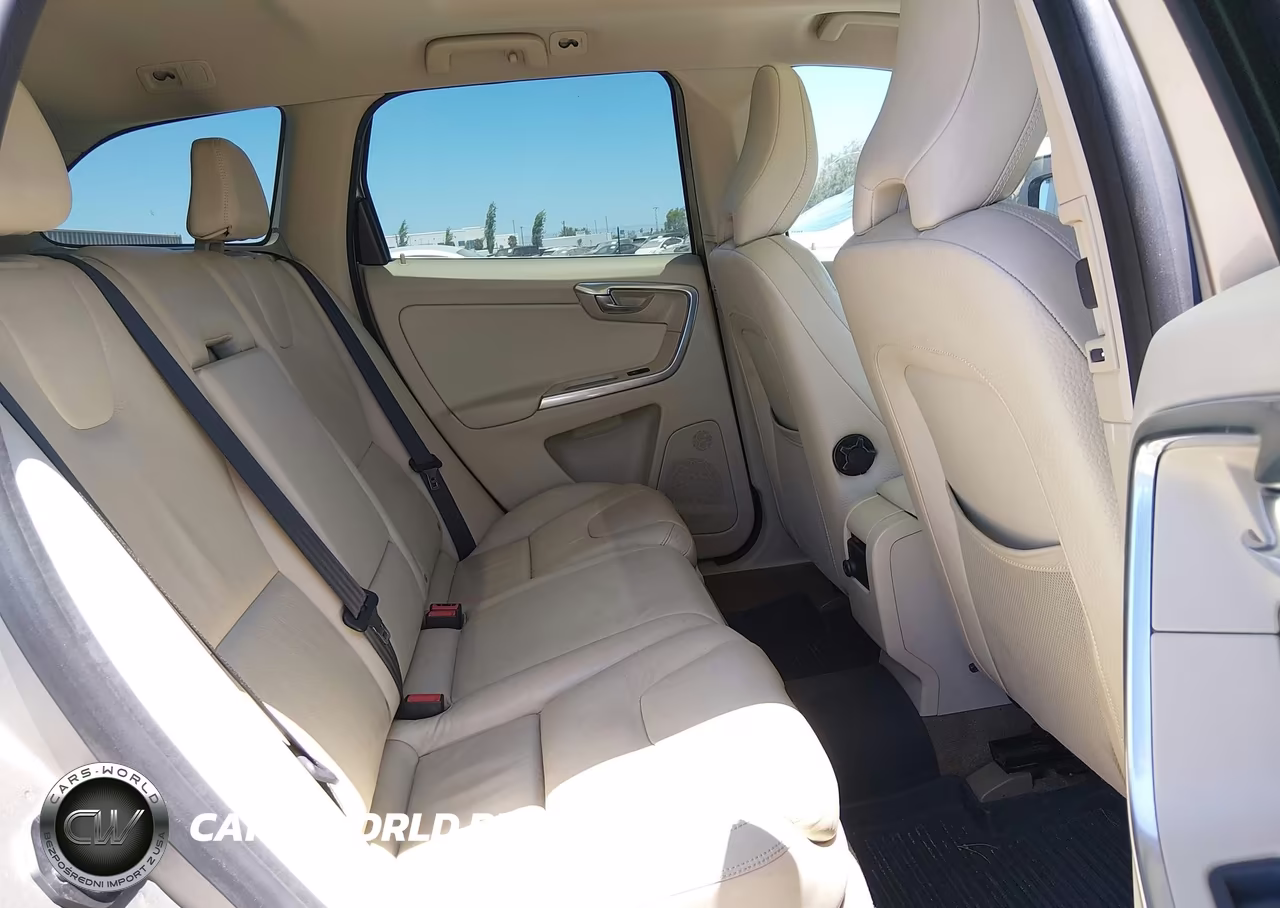 2012 Volvo Xc60 T6-T6 Platinum-T6 Premier Plus-T6 R-Design-T6 R-Design Platinum-T6 R-Design Premier Plus VIN:YV4902DZ4C2318771 - 8