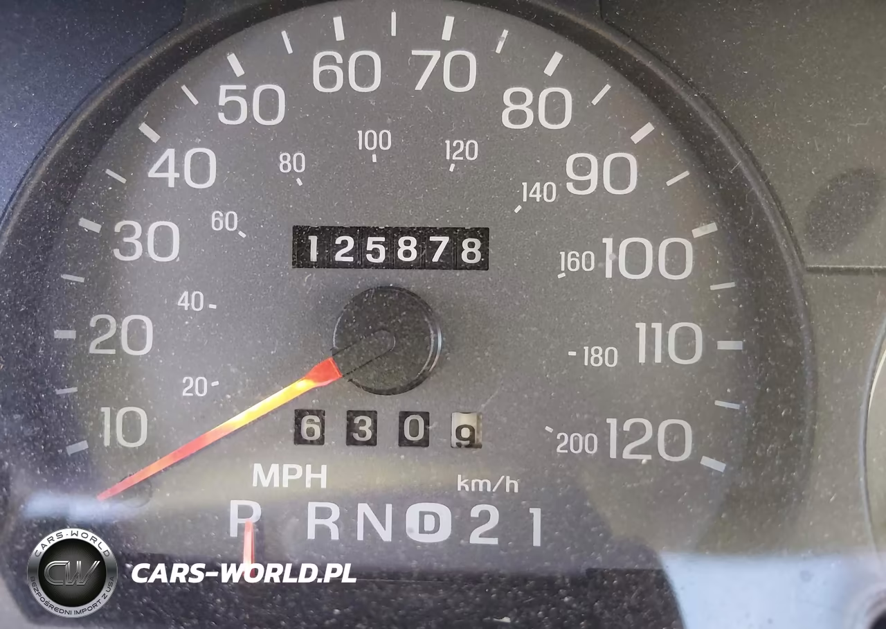 2004 Mercury Grand Marquis Gs VIN:2MEFM74W14X617967 - 7