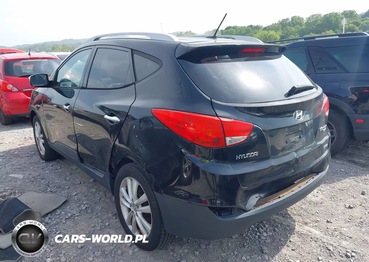 2012 Hyundai Tucson Limited VIN:KM8JUCAC8CU511886 - 3