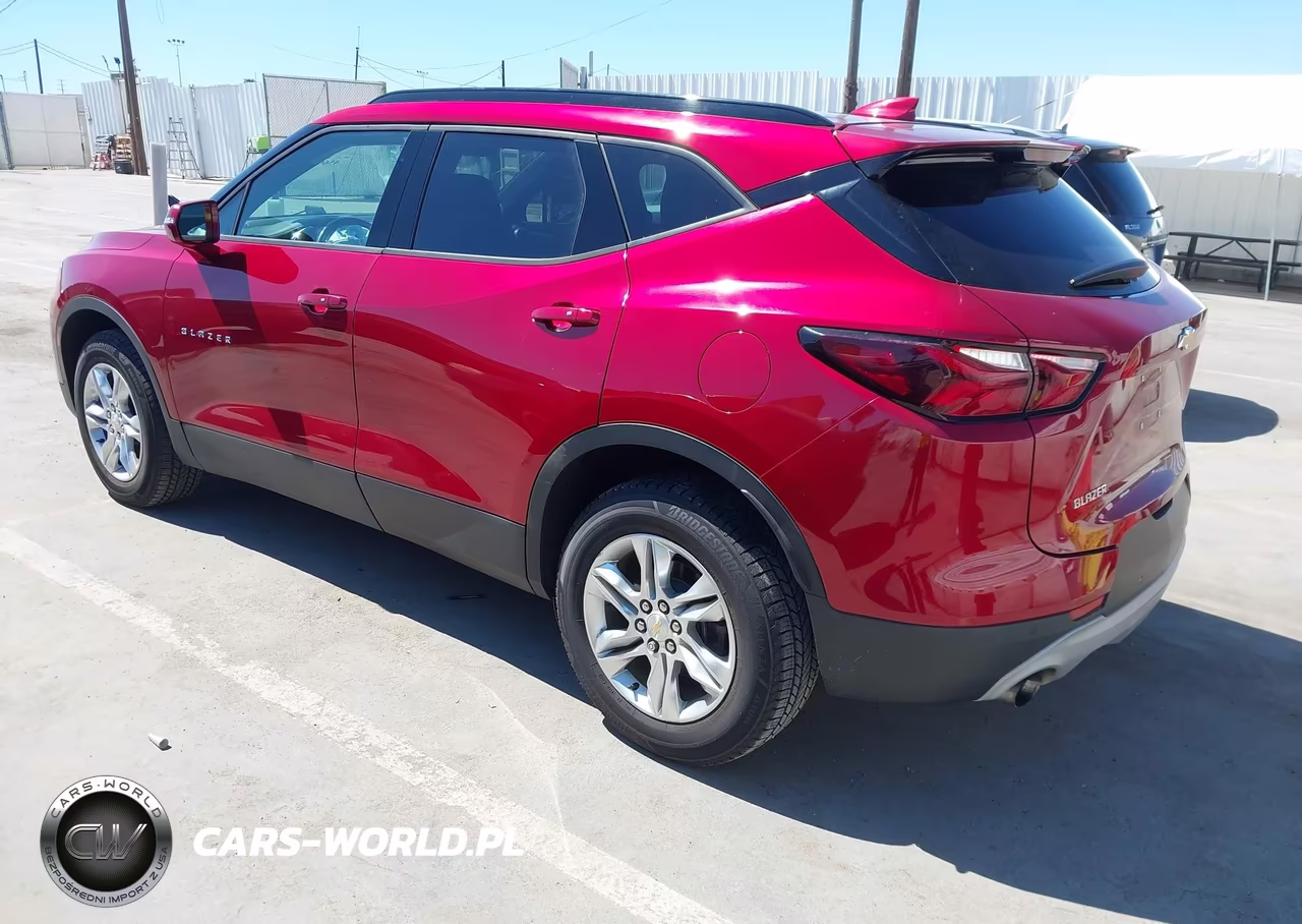 2019 Chevrolet Blazer VIN:3GNKBBRA8KS684342 - 3
