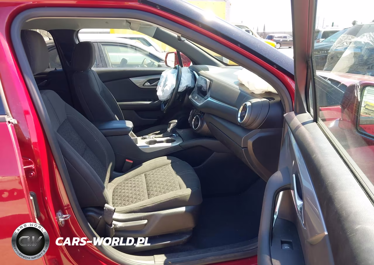 2019 Chevrolet Blazer VIN:3GNKBBRA8KS684342 - 5