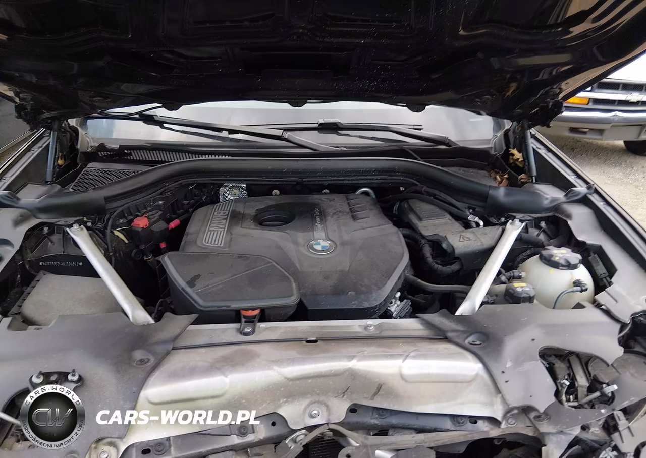 2019 BMW X3 xDrive30I VIN:5UXTR9C54KLR04643 - 10