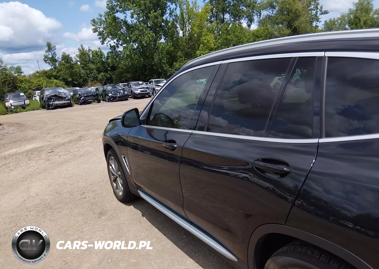 2019 BMW X3 xDrive30I VIN:5UXTR9C54KLR04643 - 14