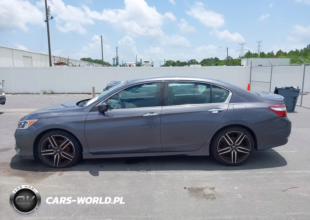 2017 Honda Accord Sport Se VIN:1HGCR2F17HA243861 - 15