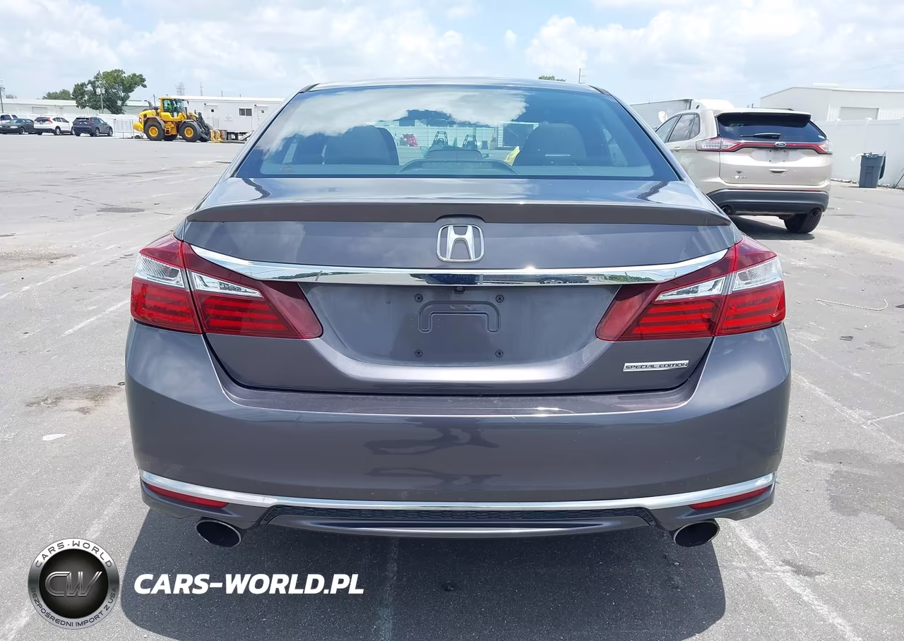 2017 Honda Accord Sport Se VIN:1HGCR2F17HA243861 - 17