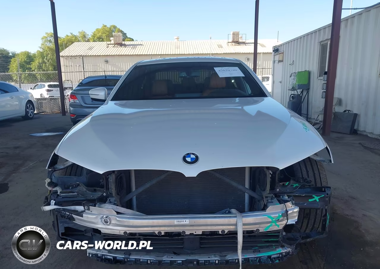 2018 BMW 530I VIN:WBAJA5C57JWA38653 - 13