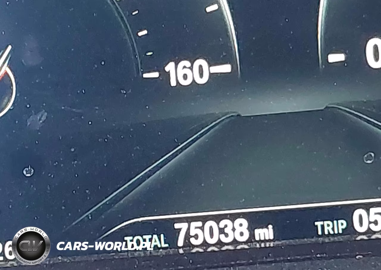 2018 BMW 530I VIN:WBAJA5C57JWA38653 - 16
