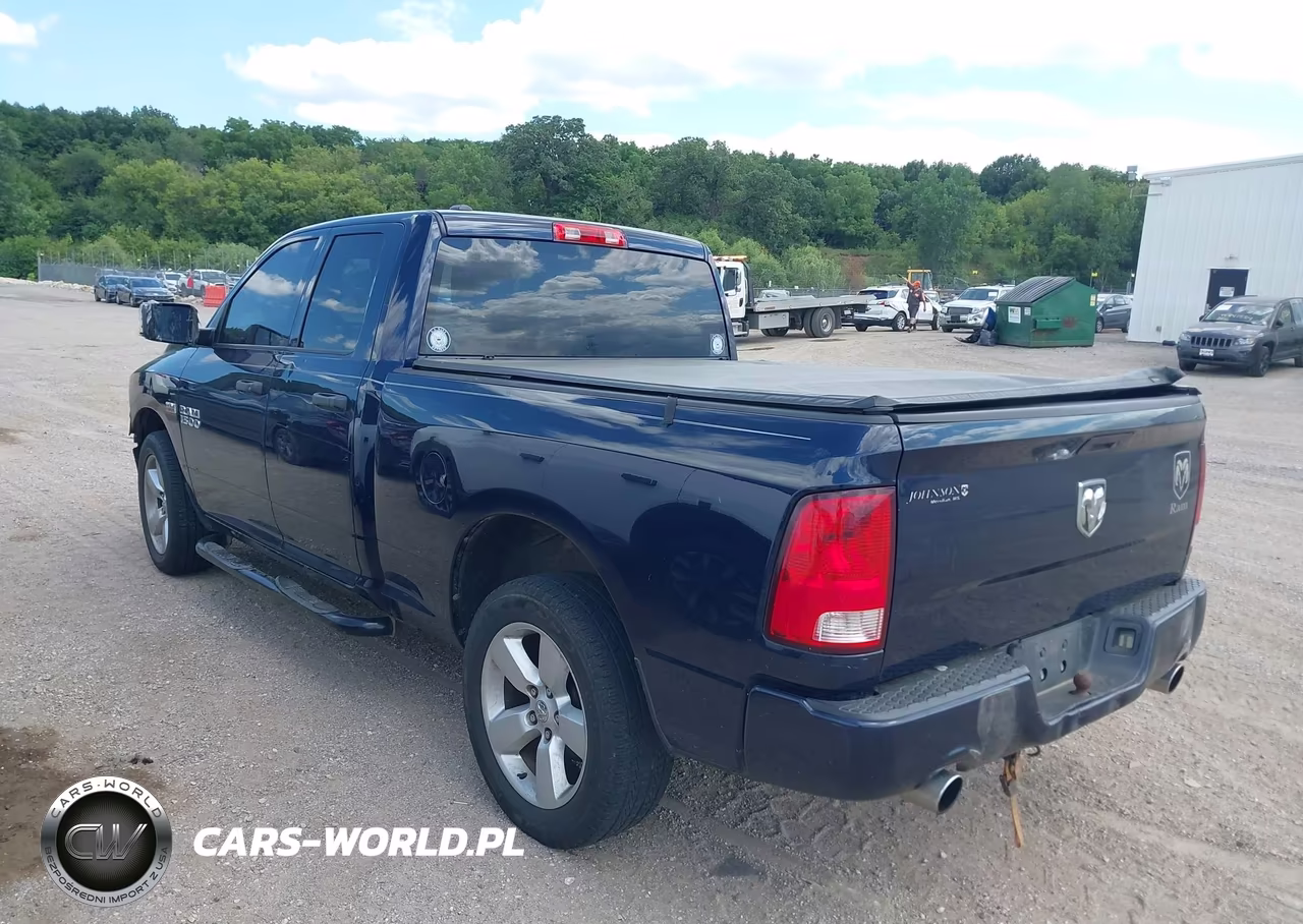 2015 Ram 1500 Express VIN:1C6RR6FT6FS535372 - 3