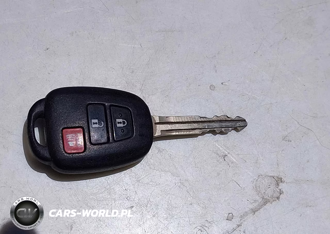 2016 Toyota Prius C One VIN:JTDKDTB30G1128541 - 11