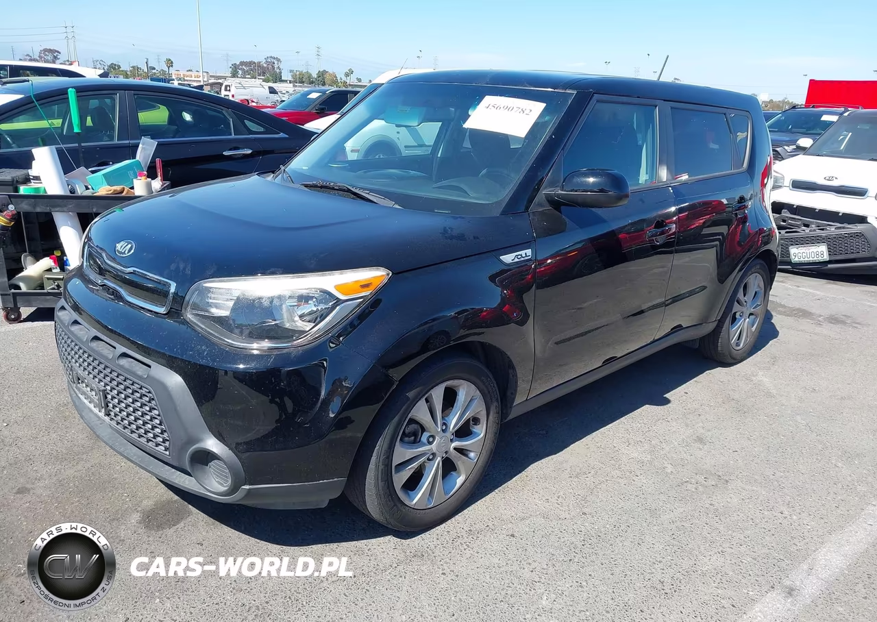 2015 Kia Soul + VIN:KNDJP3A58F7111875 - 2